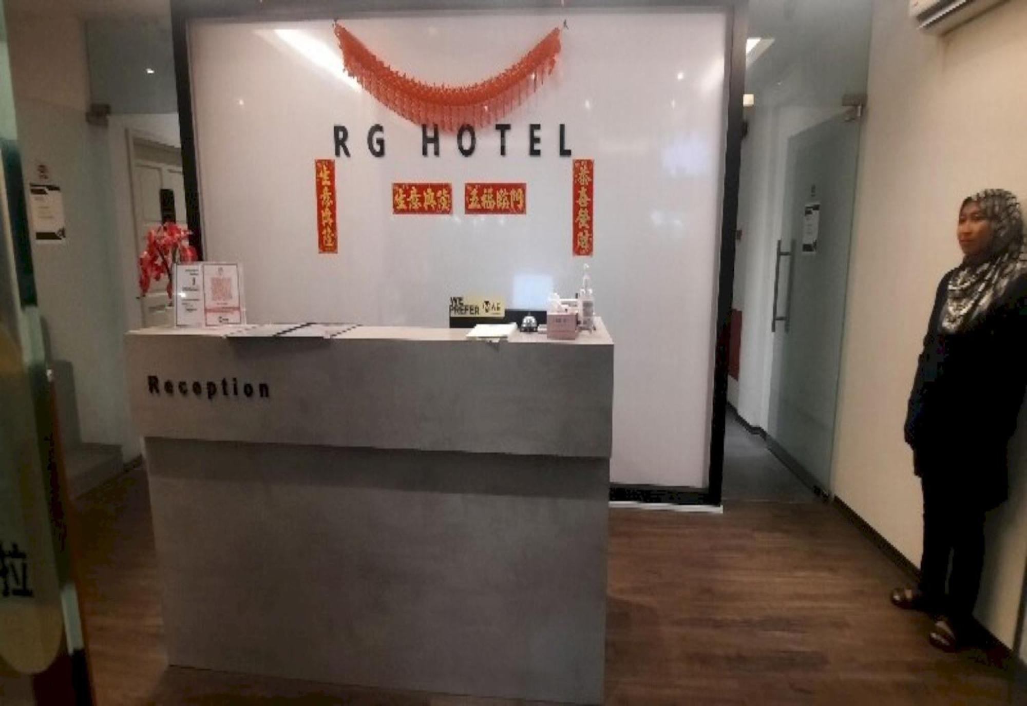 Super Oyo 90724 Rg Hotel Air Hitam Zewnętrze zdjęcie